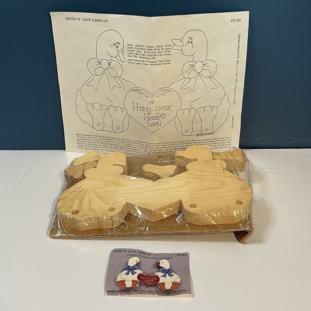 Vintage DIY Wood Geese Plaque Wall Decor Craft Kit Cottage Core *Missing Pegs